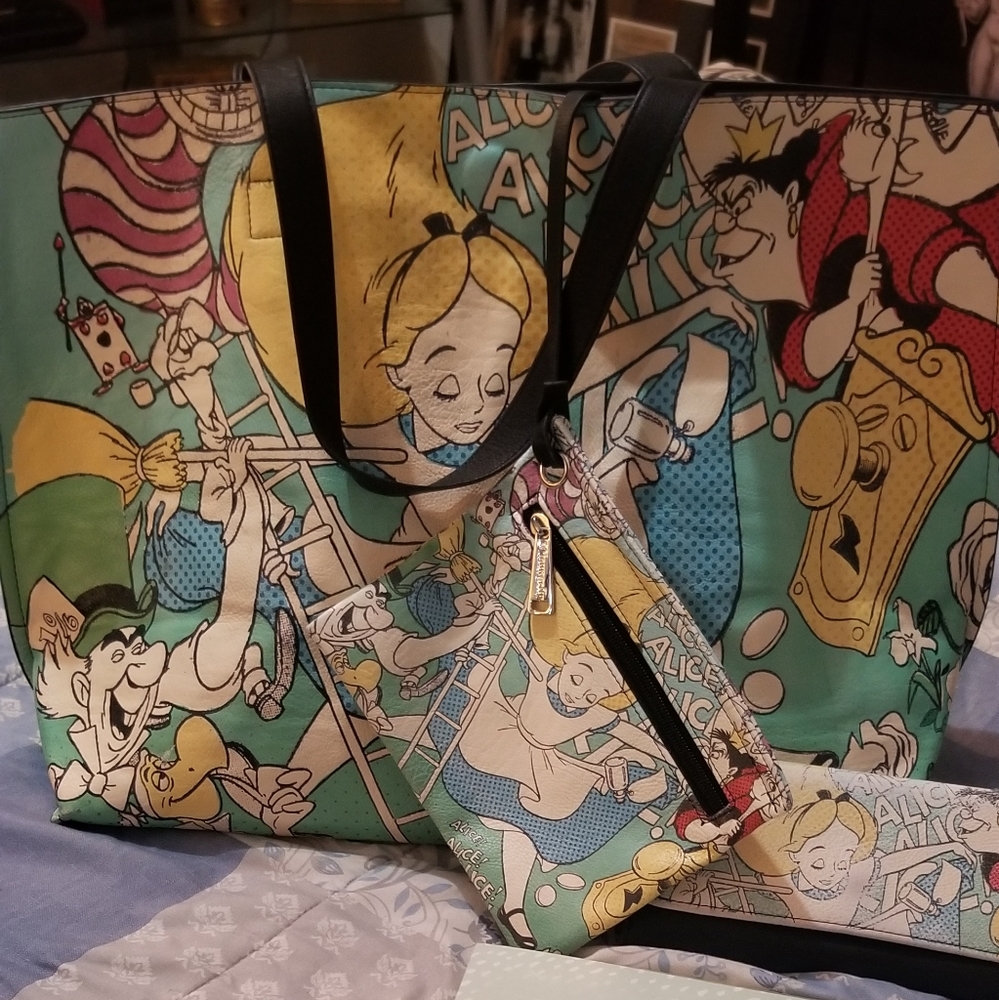 OG loungefly Alice in wonderland tote set